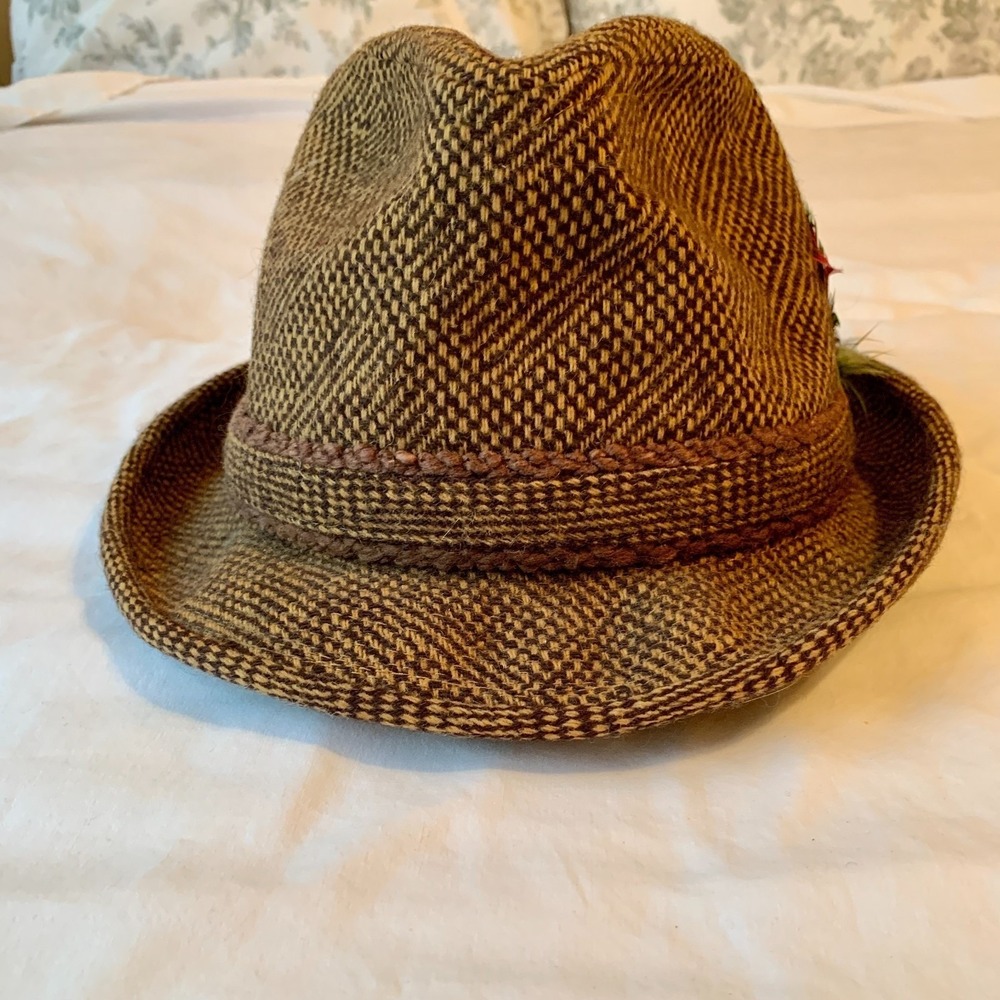 Vintage Brown Houndstooth Fedora Hat with Feather Size 7 3/8 (see measurements) - Picture 2 of 13